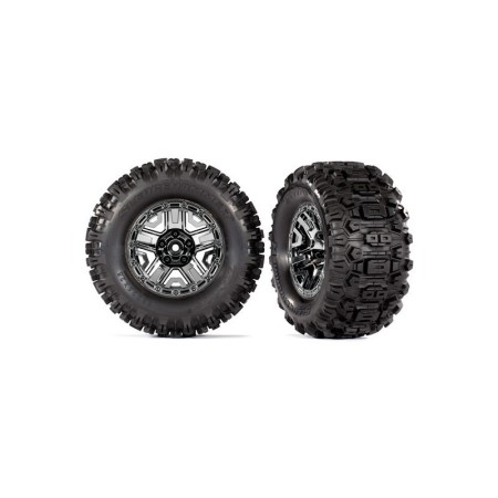 Gomme SledgeHammer 2.8" incollate su cerchi cromati neri (2)