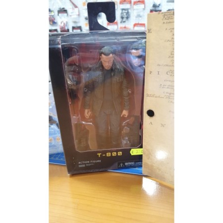 Modellino NECA Terminator Dark Fate T-800 Arnold Schwarzenegger 7" 2019